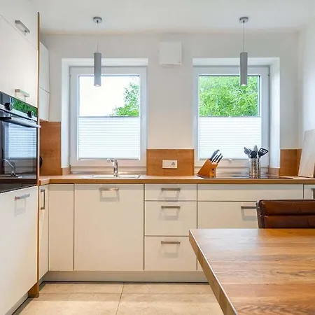 With 2 Bedrooms *